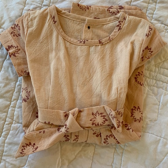 *NWOT* Desi Smocked Dress Toddler - Picture 2 of 7